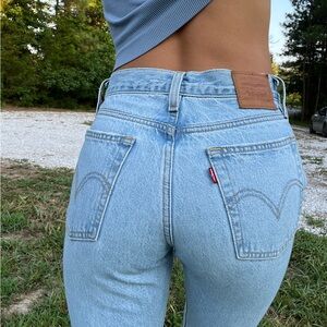 LEVI jeans size 24